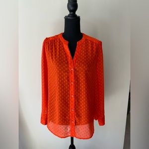 NWT- beautiful Banana Republic blouse size Medium, never worn